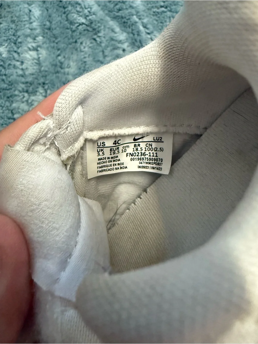 Nike baby size 4 shoes